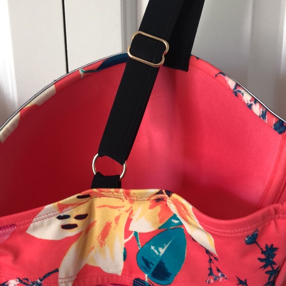 NWOT 1X one piece swimsuit - Picture 4 of 7